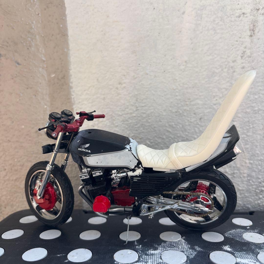 CBX400Fプラモデル