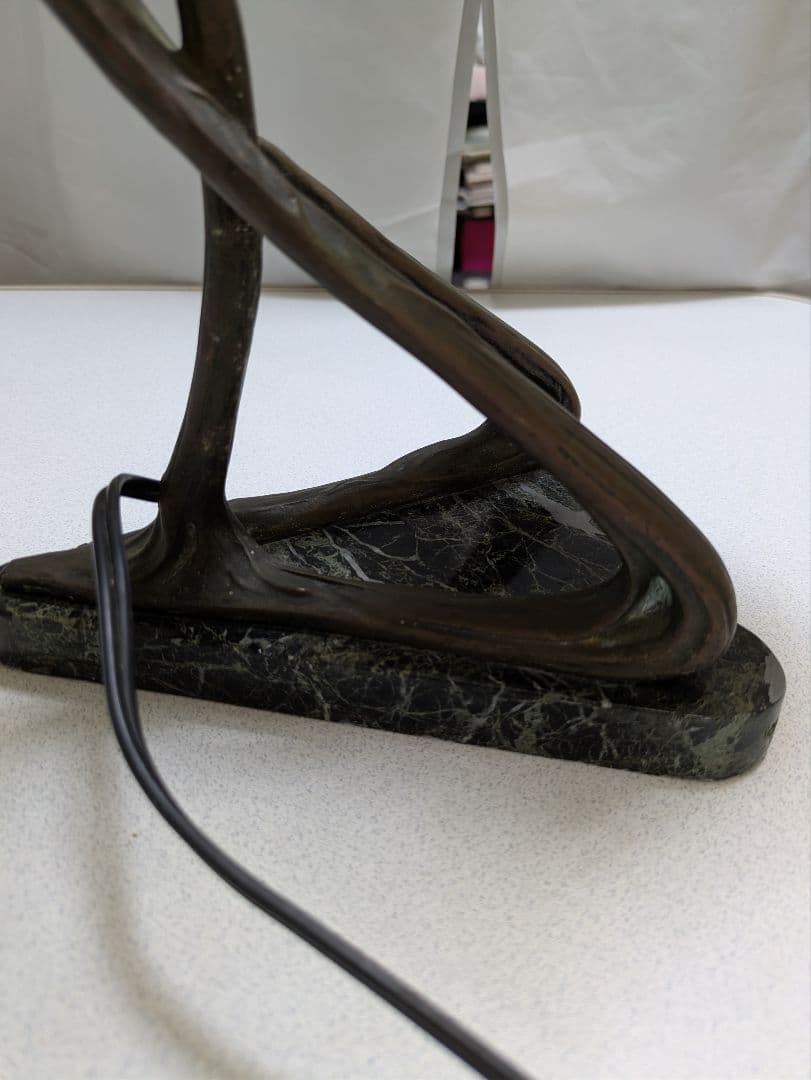 西洋アンティーク、アールヌーボーテーブルランプ