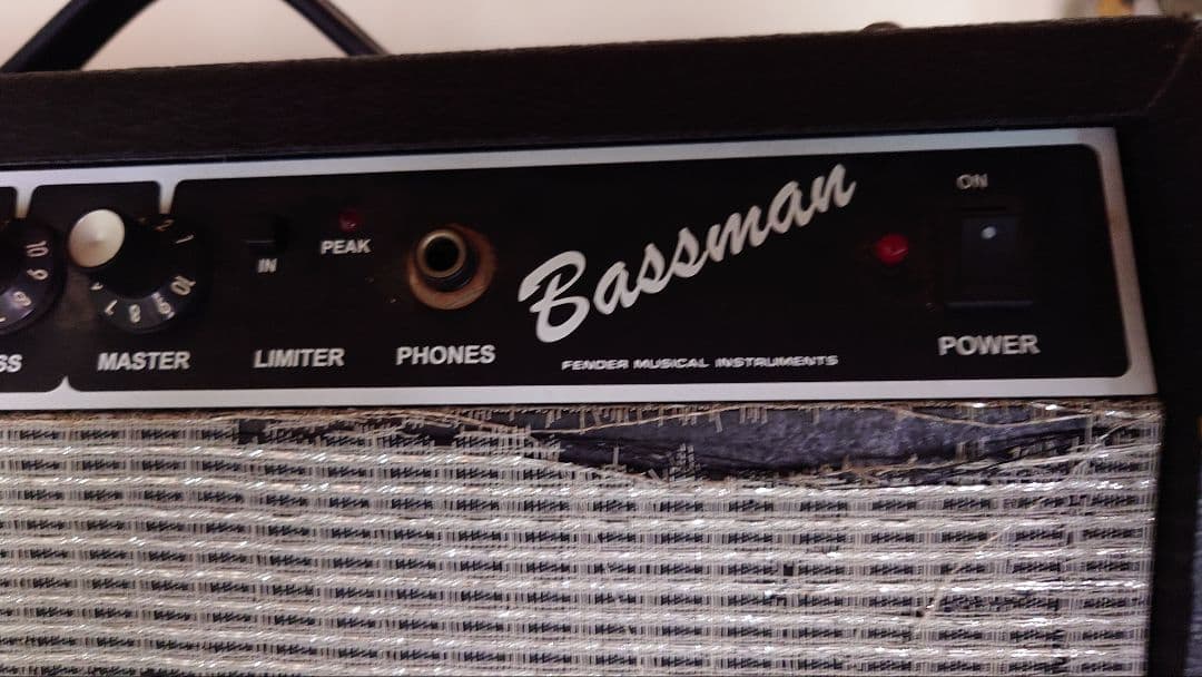 Fender ベースアンプ B210 ジャンク 60W