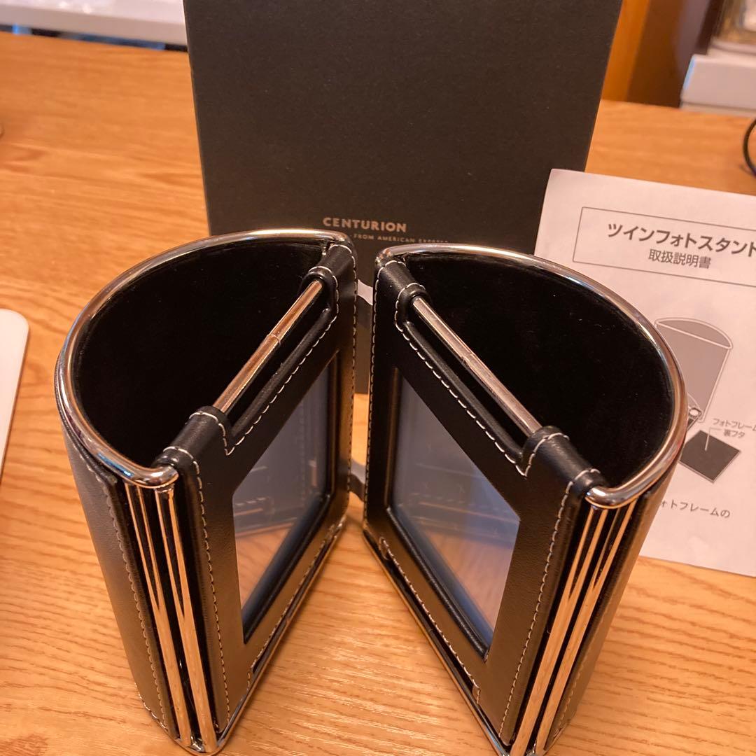 ツインホォトスタンド　アメックスブラックカード会員