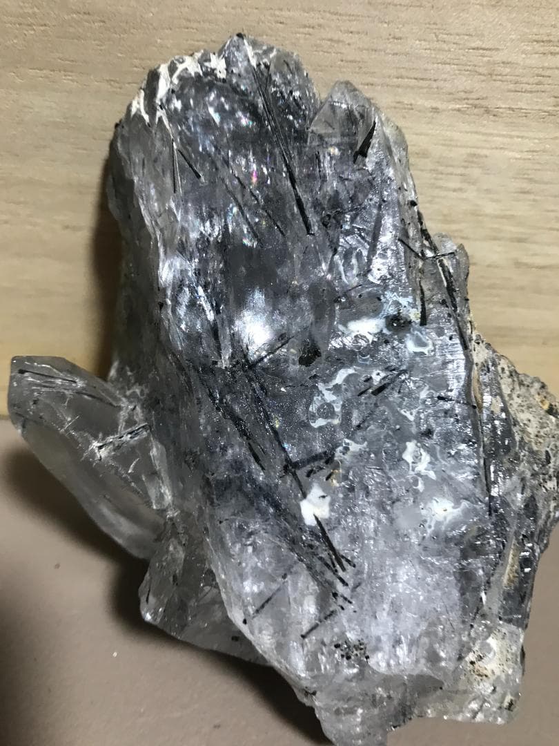 ヒマラヤ水晶　ブラックトルマリン入り水晶