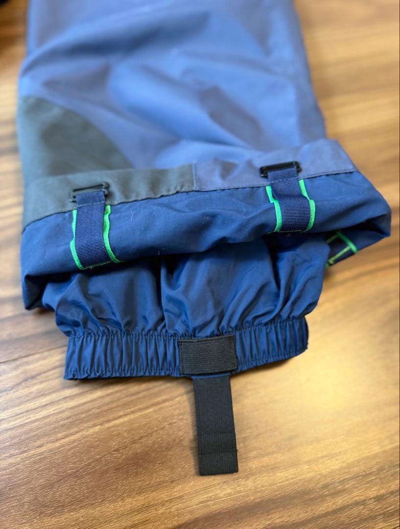 モンベル mont-bell スノーウエア上下セット Kid's 130cm