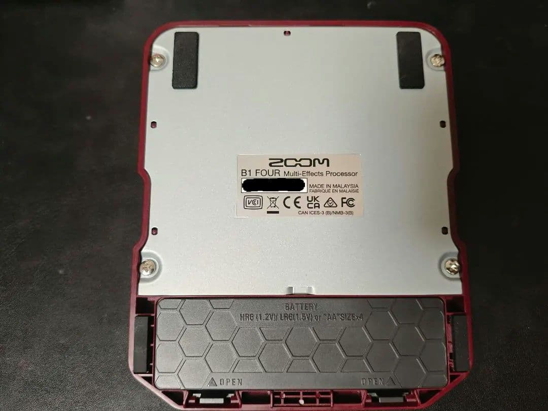 【美品】ZOOM B1 FOUR ベース用マルチエフェクター