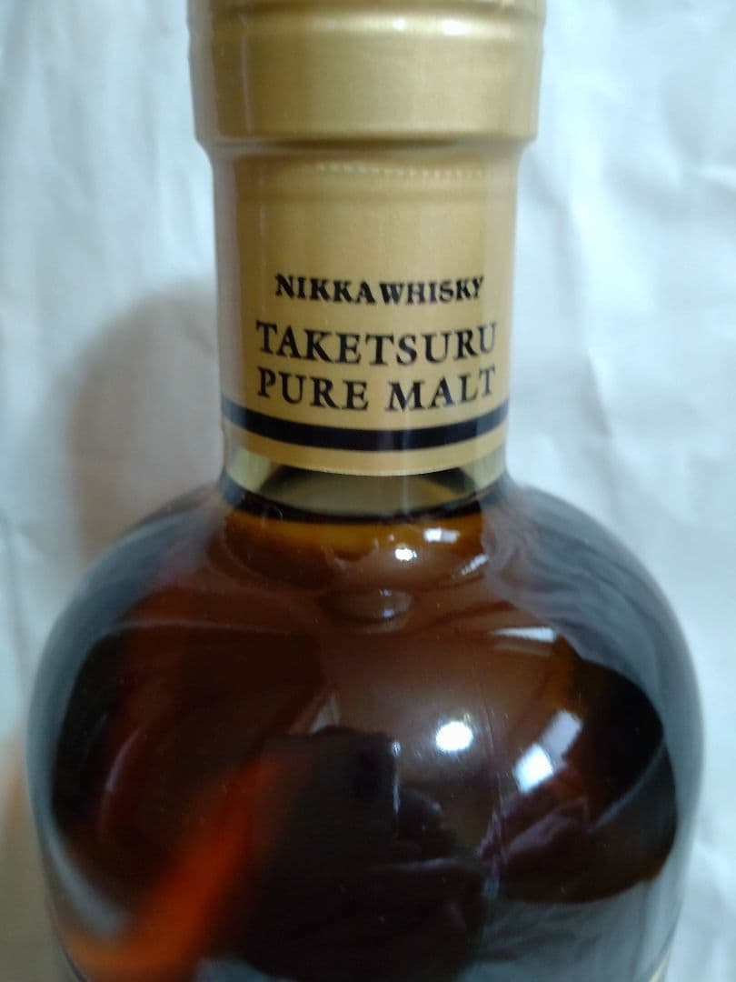 稀少　ニッカウヰスキー　竹鶴ピュアモルト　旧黒ボトル700ml1本