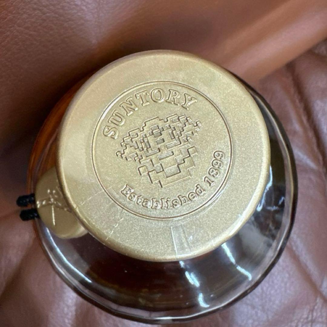 SUNTORY 響　金キャップ　裏ゴールドラベル　700ml 古酒　17年？