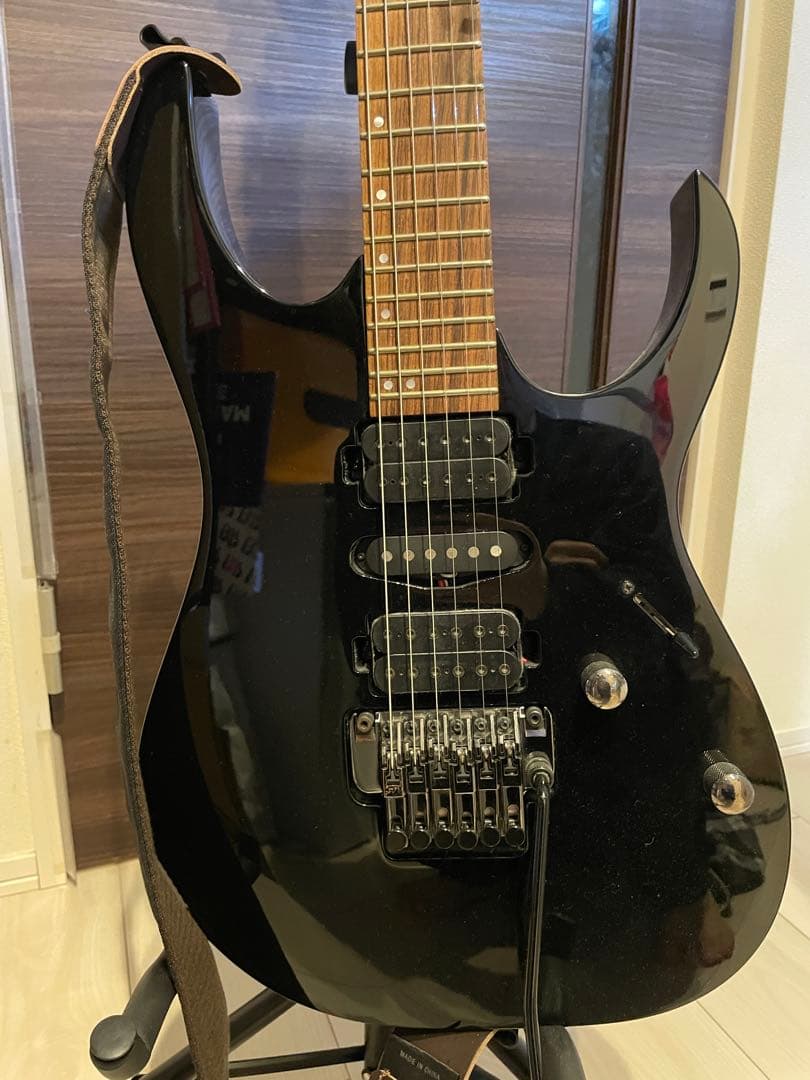 【美品】Ibanez Premium RG870