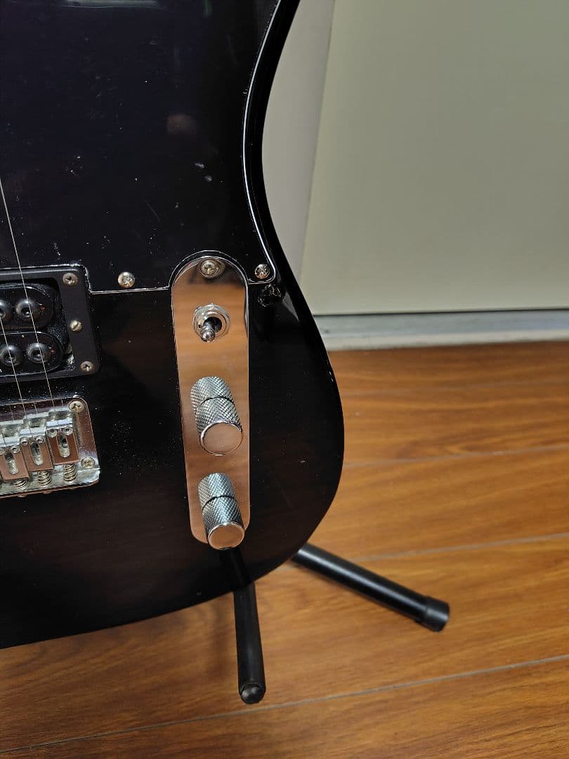 Squier Telecaster アヴリル・ラヴィーン、ダンカンインベーダー！