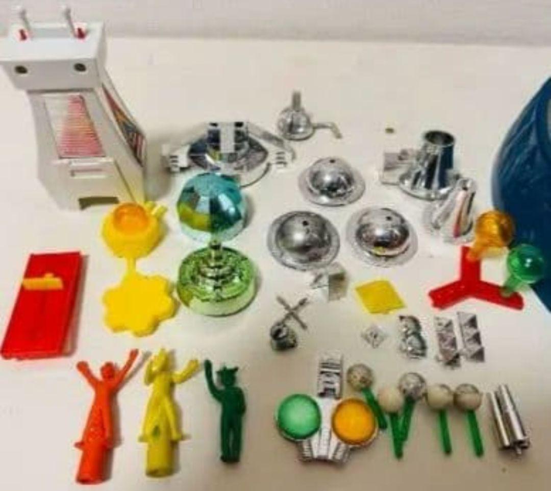 値下げ/当時物ポピー ウルトラの国 M78星雲 基地（パッケージ＆取扱説明書）付