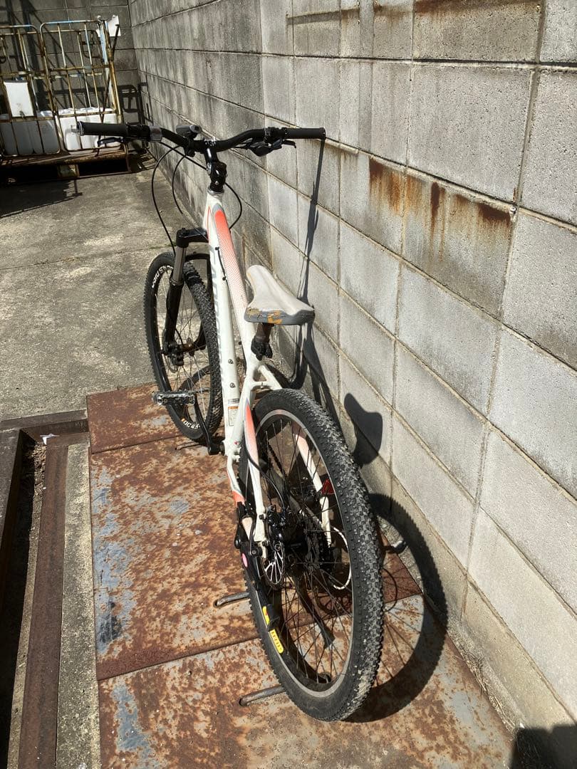 Cannondale マウンテンバイク 26インチ ホワイト