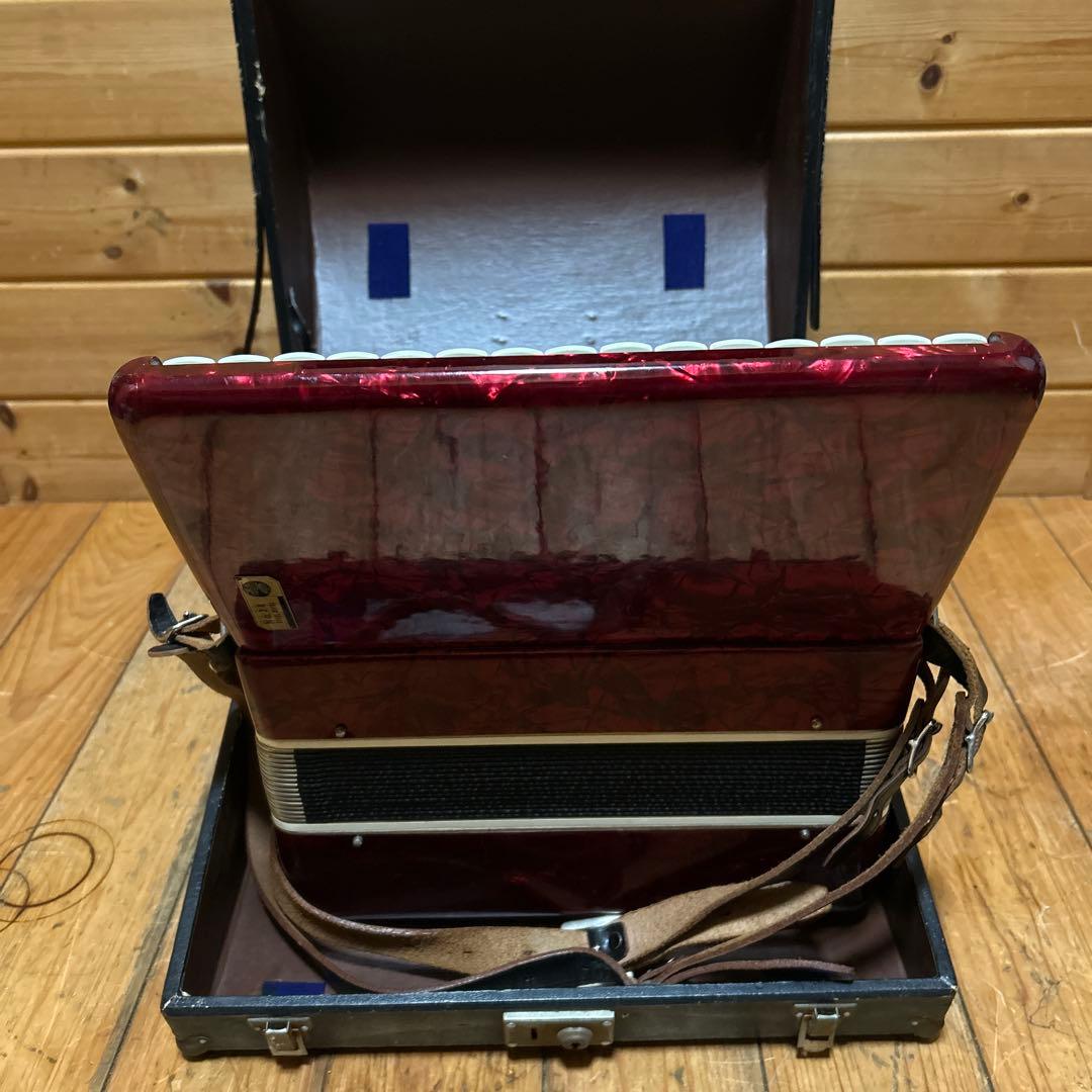 送料無料【美品】TOMBO アコーディオンNo.28(ハードケース付) 25鍵盤