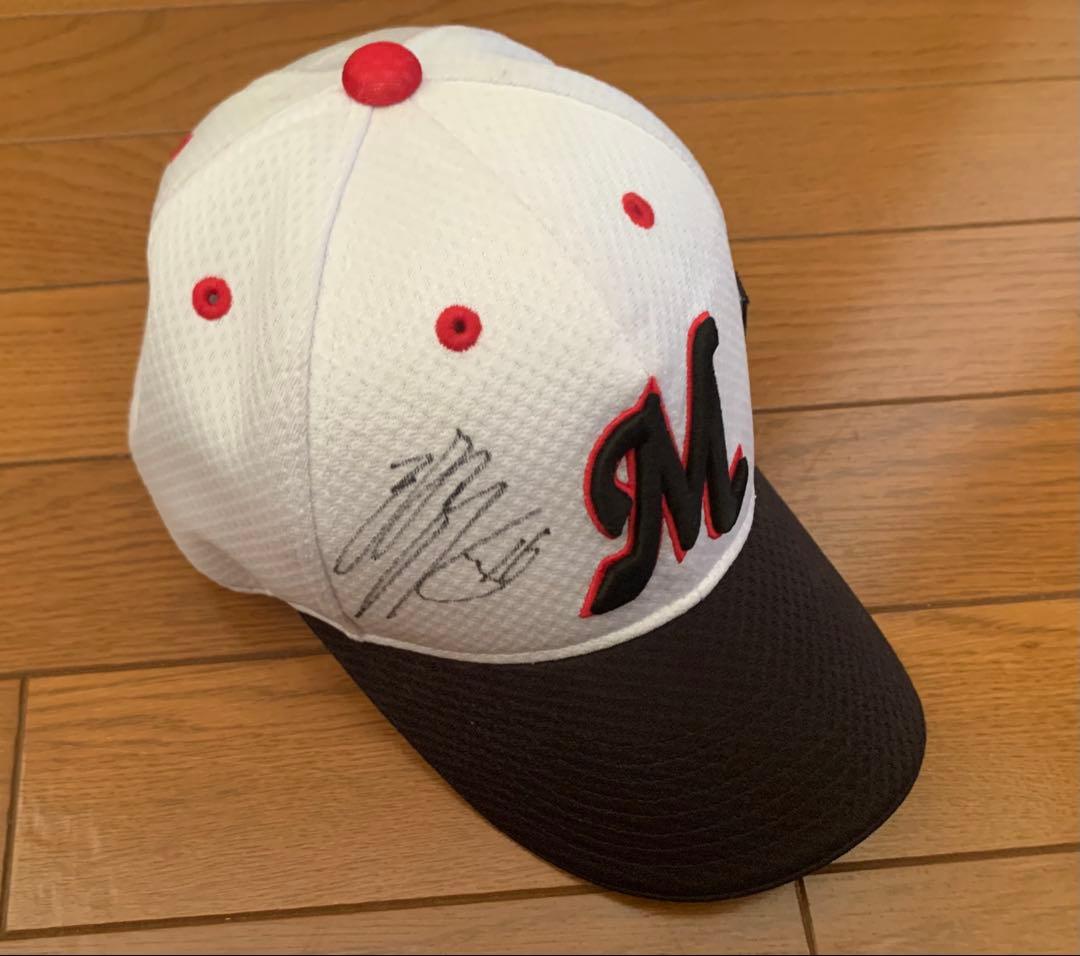 千葉ロッテマリーンズ　涌井秀章選手　練習用キャップ（実使用、サイン入り）