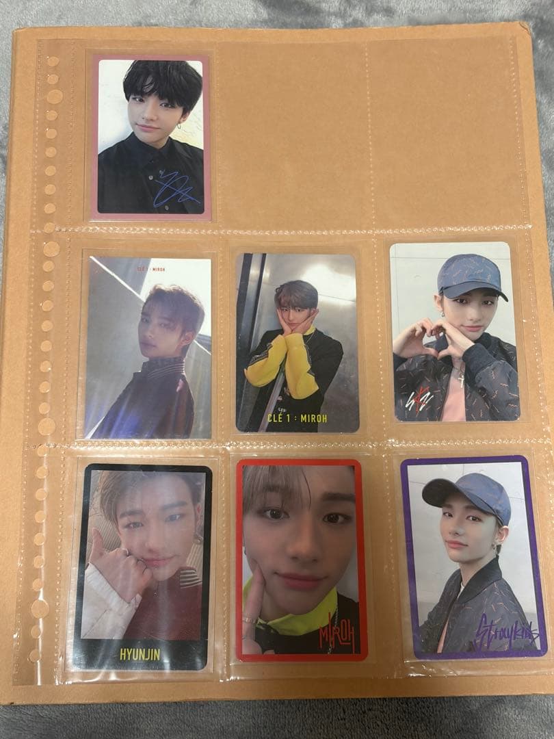 StrayKids ヒョンジン トレカ 缶バッジ