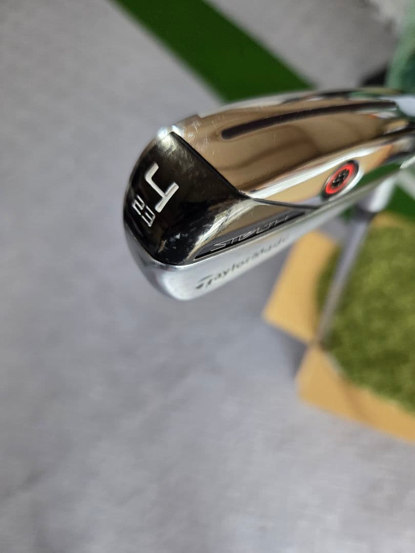 UT / STEALTH UDI 4番 23° / DG MID115 S200