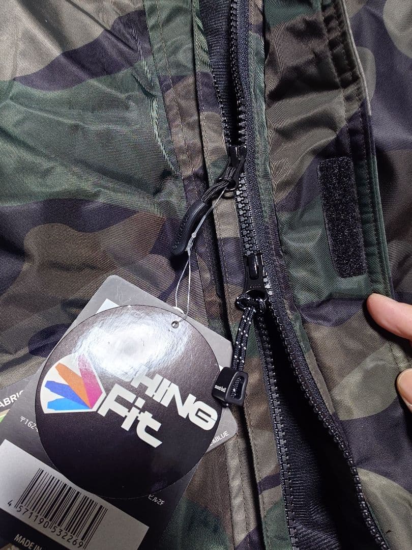 【新品未使用】MAZUME　フィッシングスーツ　迷彩柄　Lサイズ　タグ付き