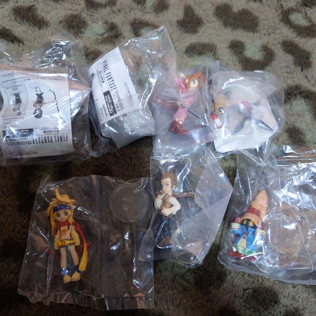 FFトレーディングアーツミニ　フィギュア 7体セット