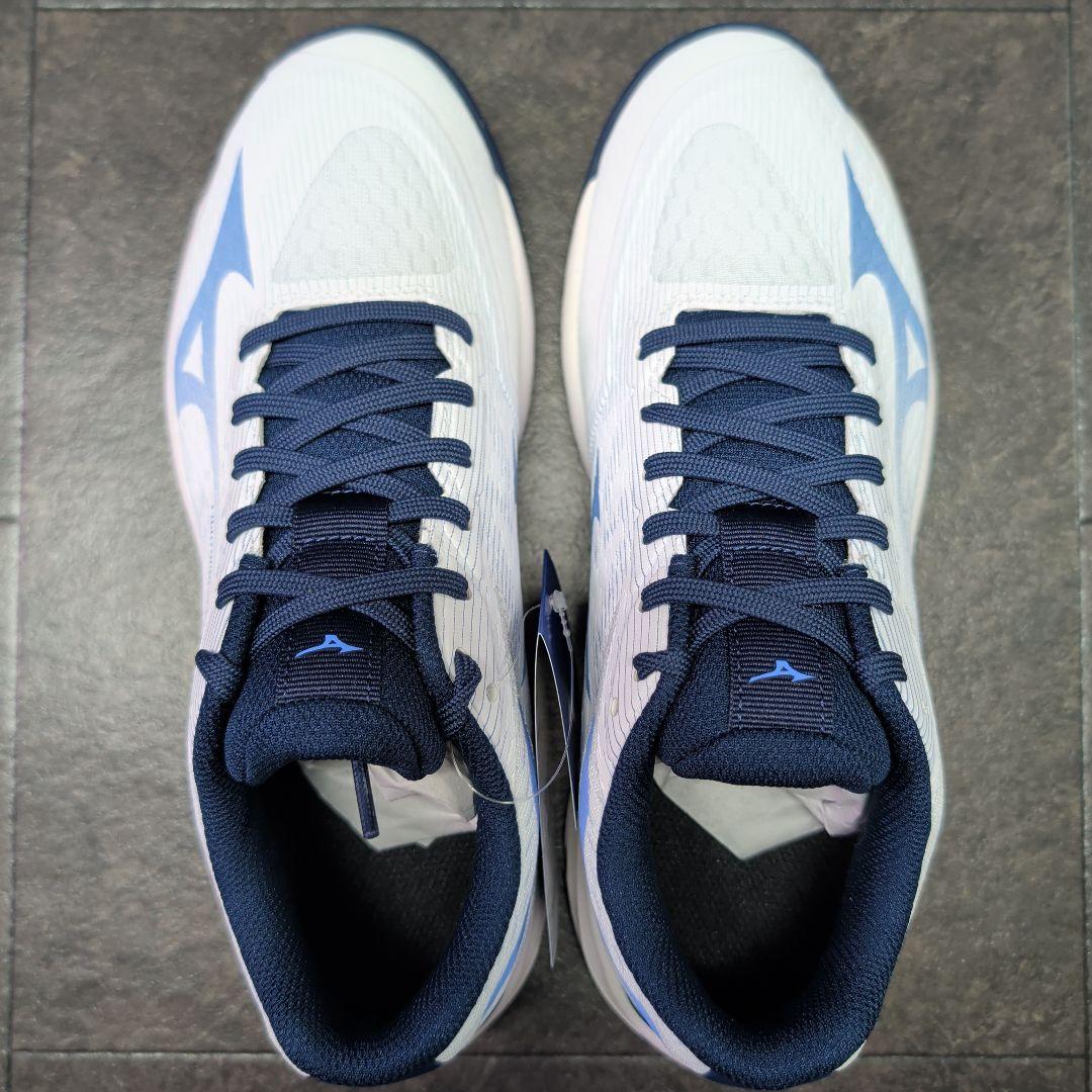 ミズノ　バレーボールシューズ　ライトニングセレクト　24.5cm　新品