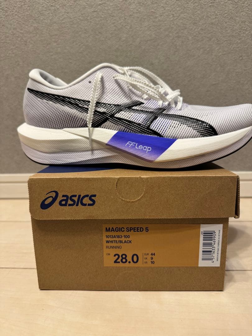 ASICS マジックスピード5 28cm white