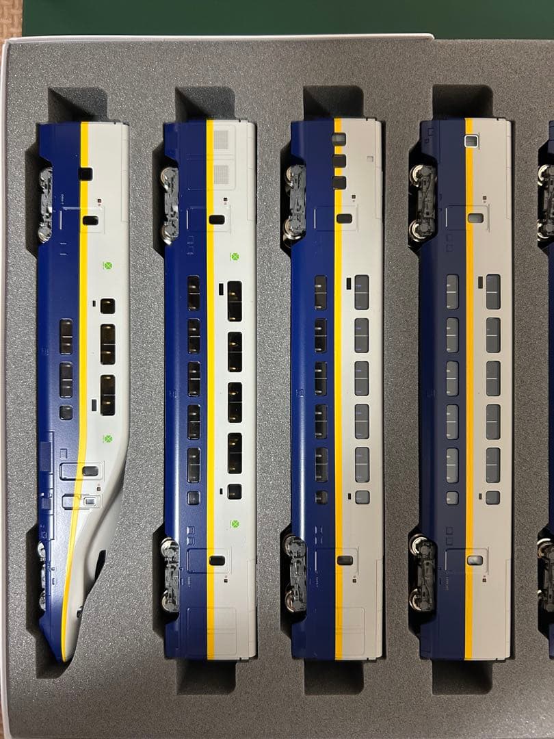 KATO 10-1730 E4系新幹線「Max」