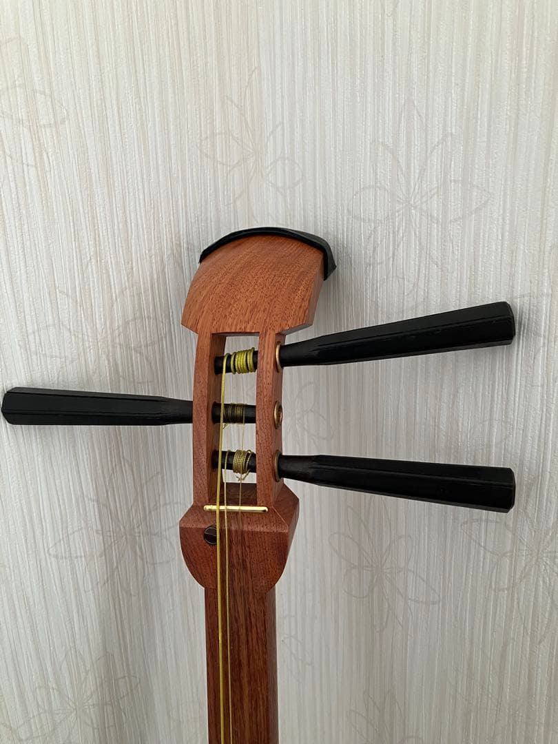 三味線 、中棹、バチ、ハードケースセット 弦楽器
