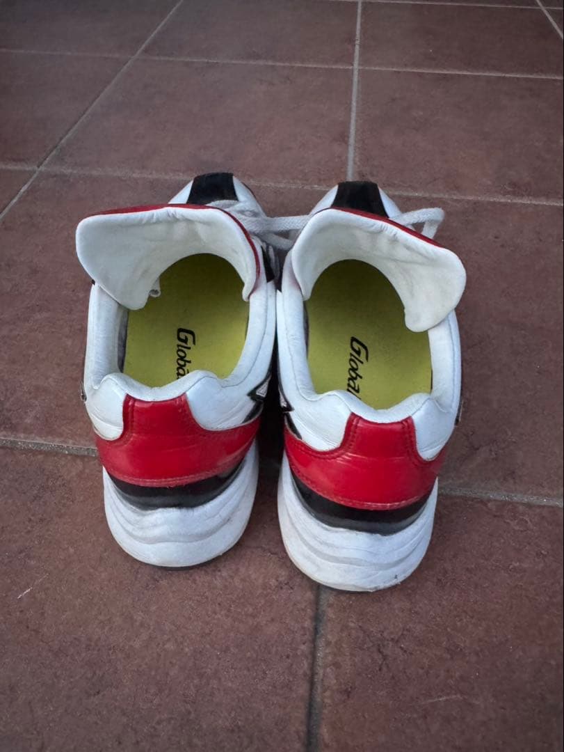 Mizuno グローバルエリート スパイク 白/赤/黒