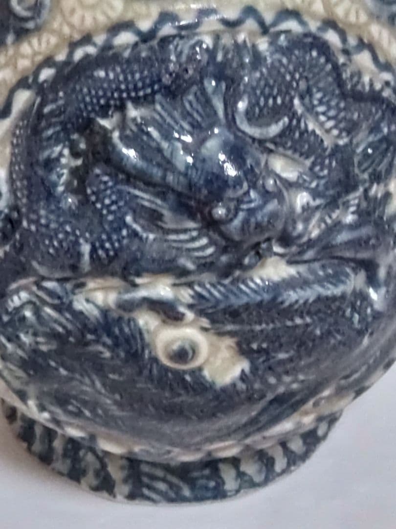 中国美術　骨董　青龍　花瓶　置き物