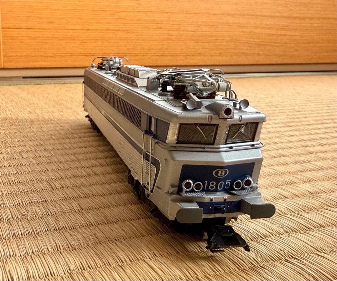 メルクリン　39402 SNCB 18型多電源対応旅客用電機1805号機