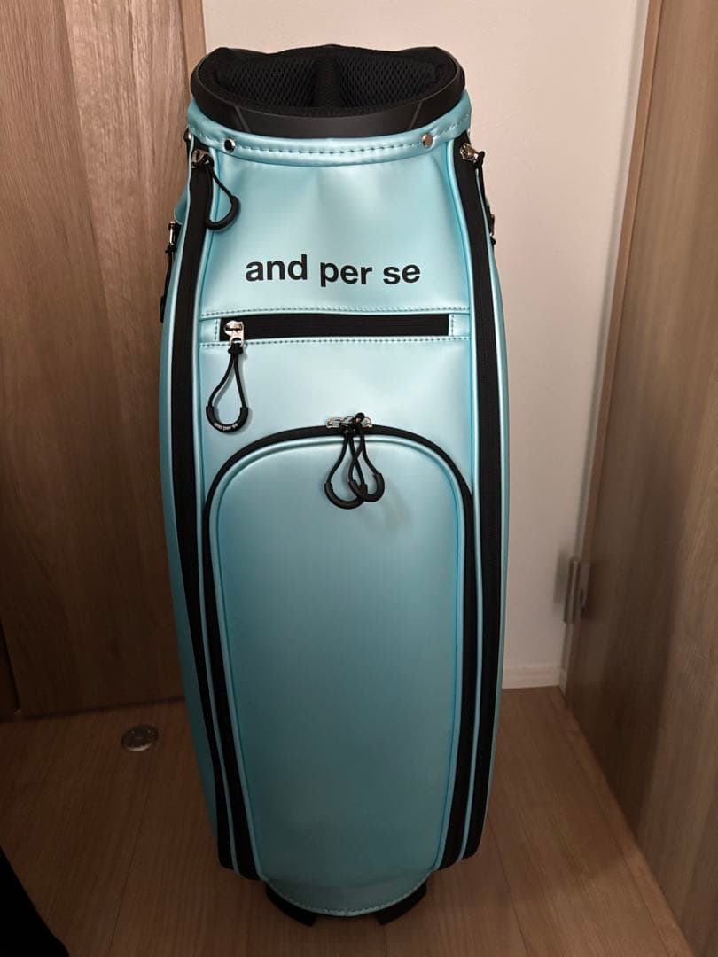 and per se アンパスィ キャディバッグ 2026年モデル　サックス