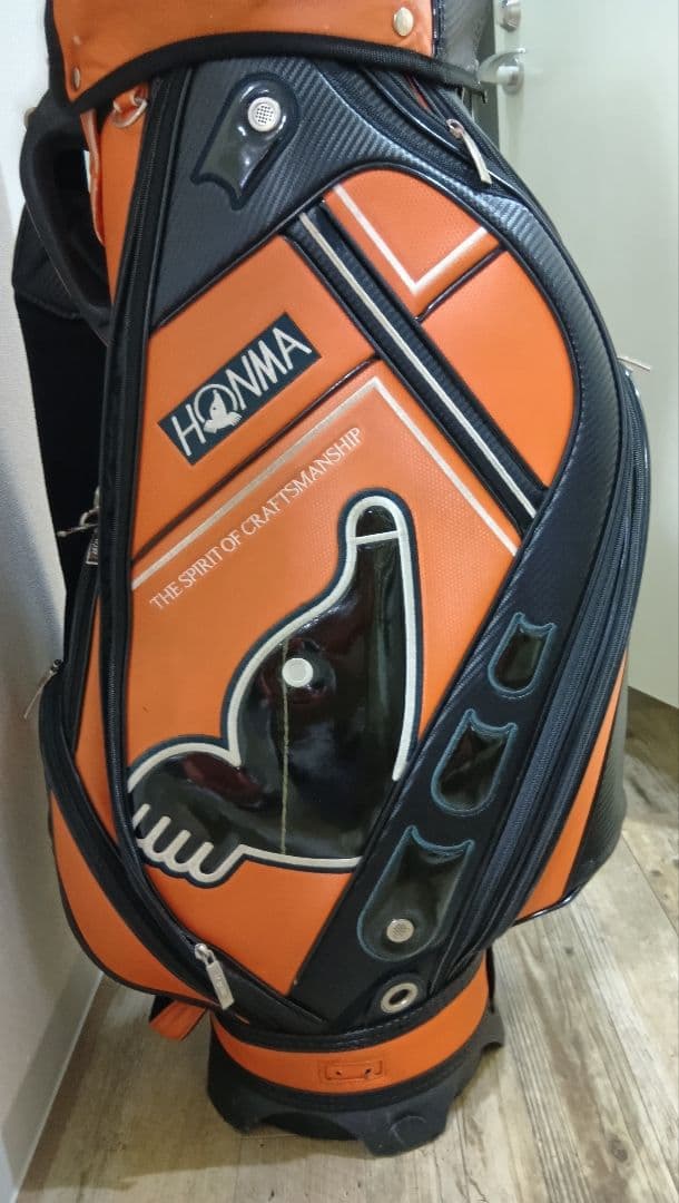 HONMA キャディバッツ ゴルフバッグ オレンジ＆ブラック　男女兼用９インチ