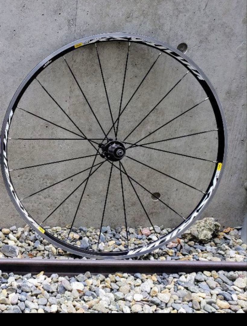 MAVIC　キシリウム エキップS リアのみ