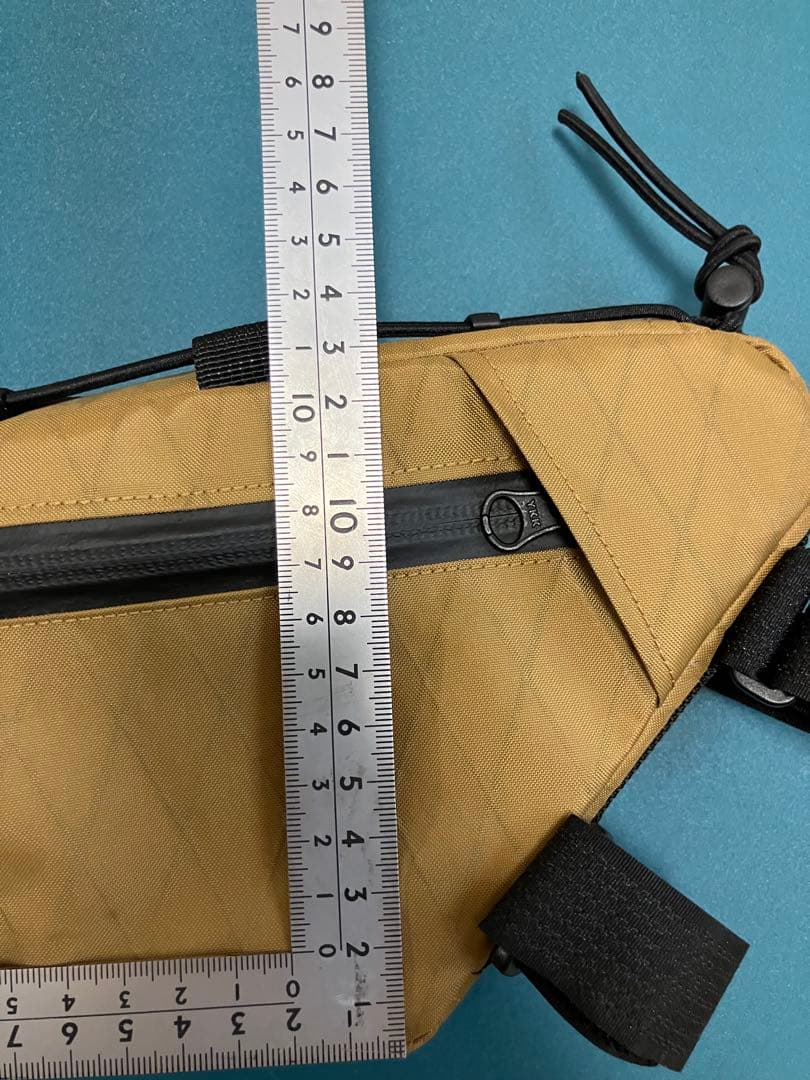 くわい屋ハンドメイドフレームバッグ