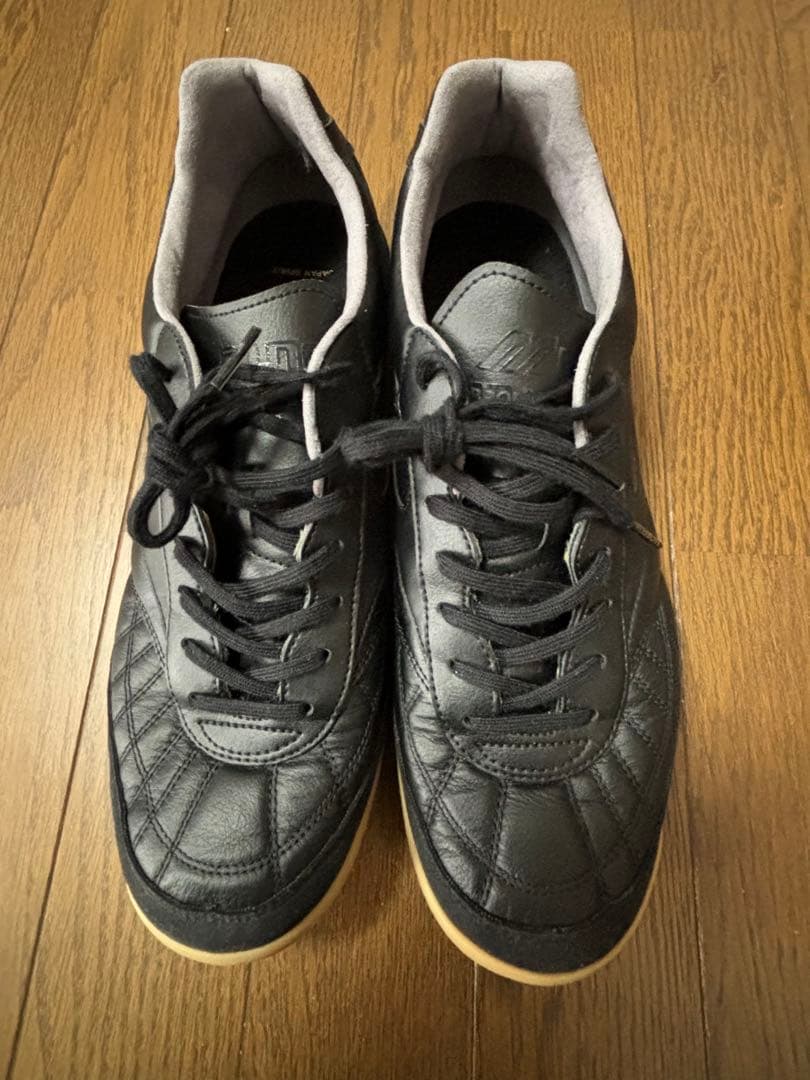 Y*s様 ミズノMORELIA フットサルシューズ ブラック28.0cm