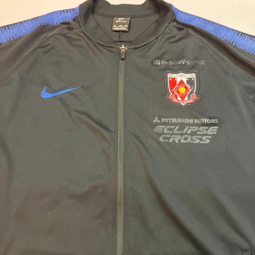 浦和レッズ　トレーニングトップ 3XL