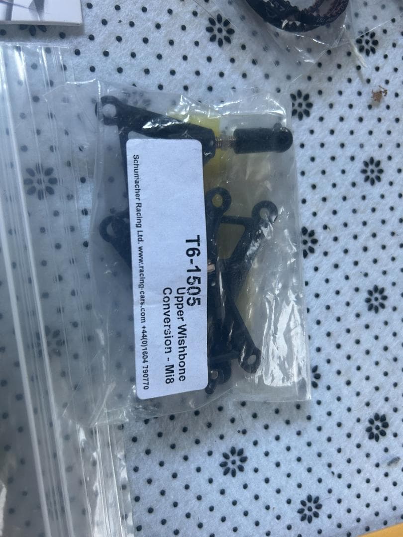 Schumacher　Mi9 ツーリングカー カーボン仕様