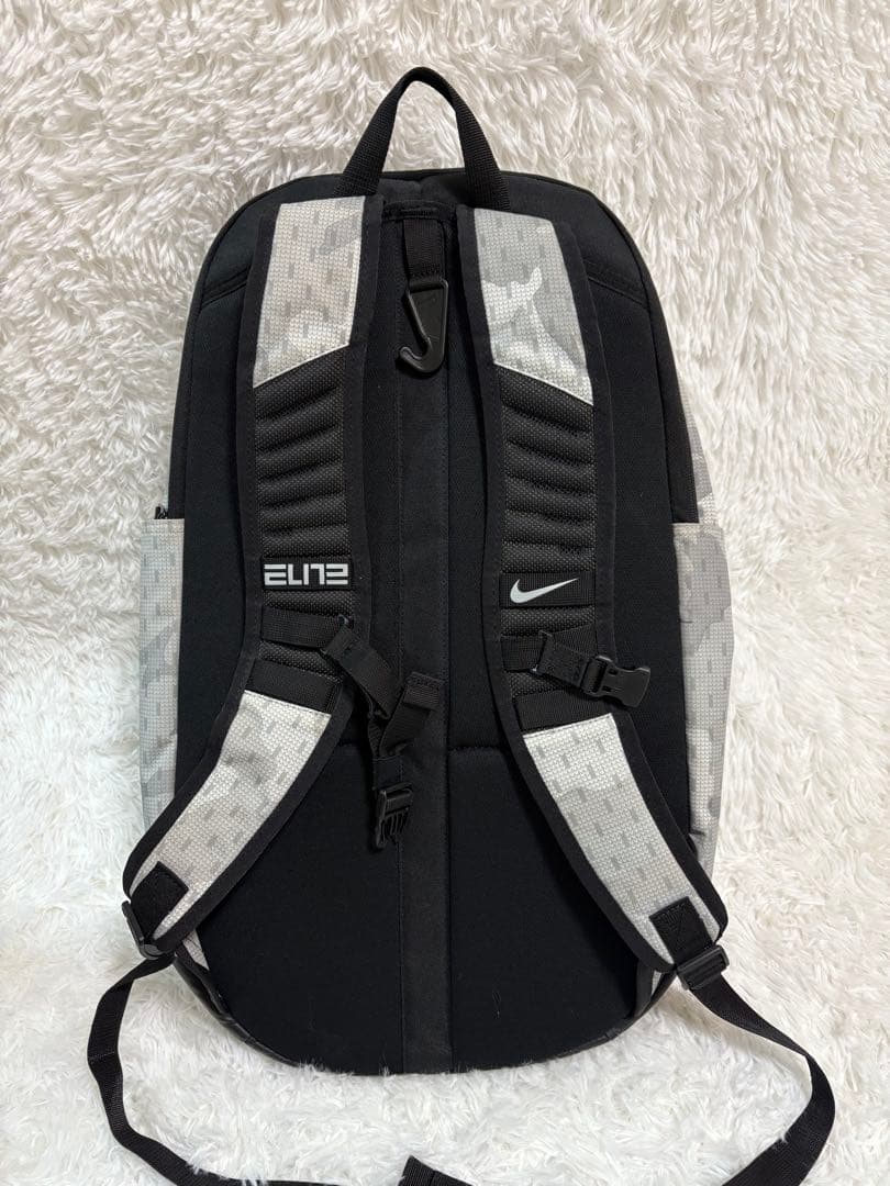 美品！Nike Hoops Elite Pro バックパック