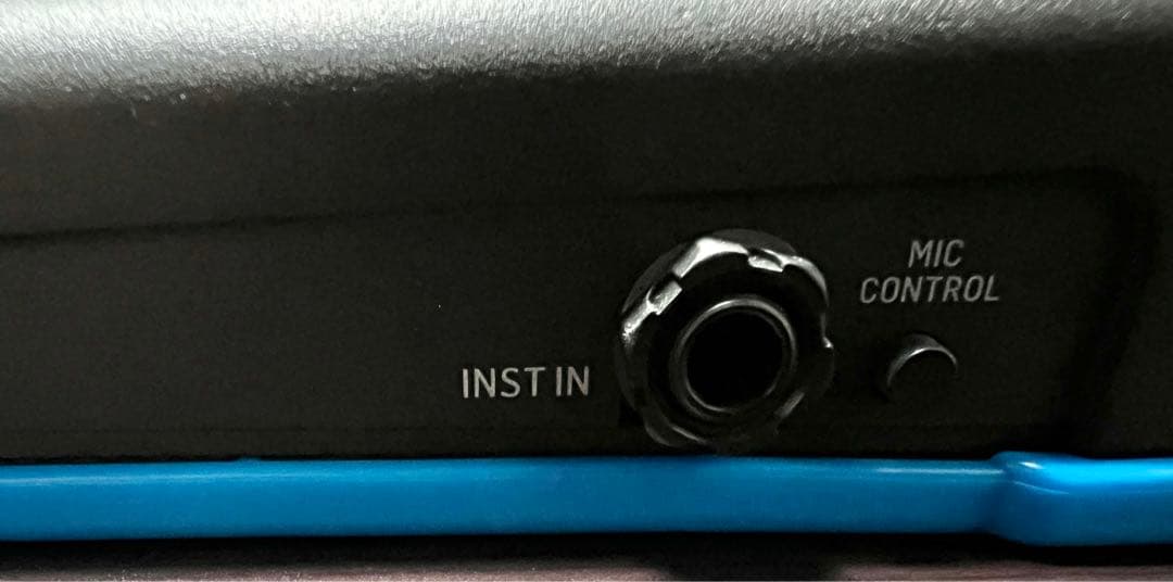 ギター TC HELICON Voicetone C1