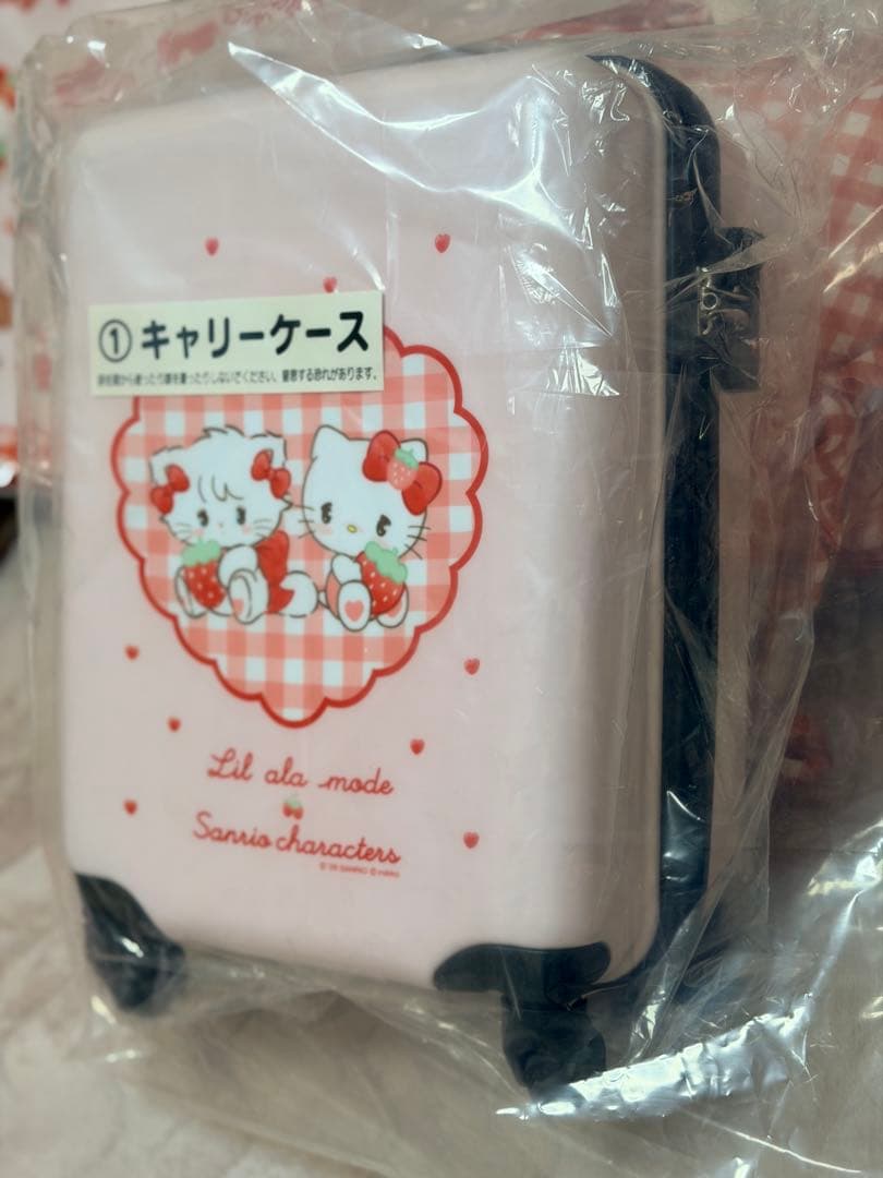 リル アラモード キティー キャリーケース 一番くじ