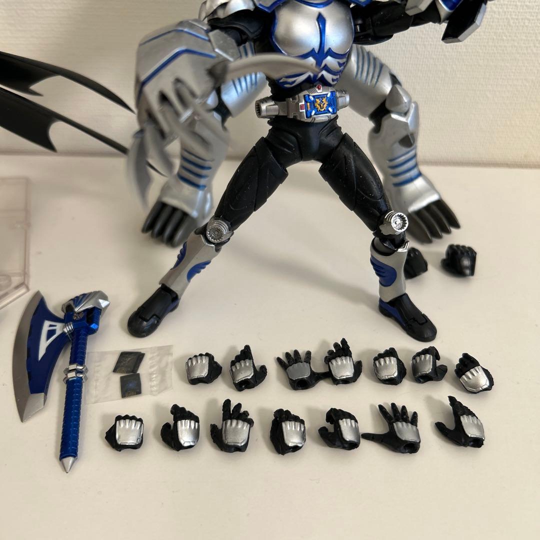 figuarts フィギュアーツ 仮面ライダータイガ ミラーモンスター 真骨