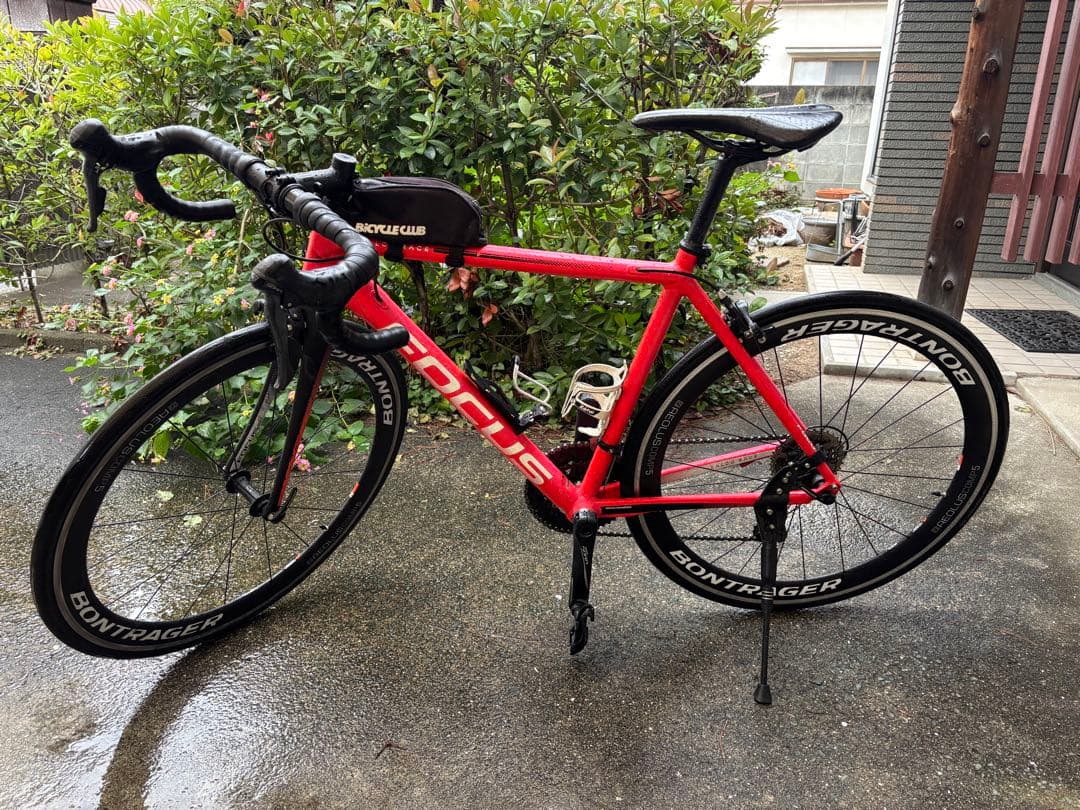 FOCUS ロードバイク レッド BONTRAGERホイール