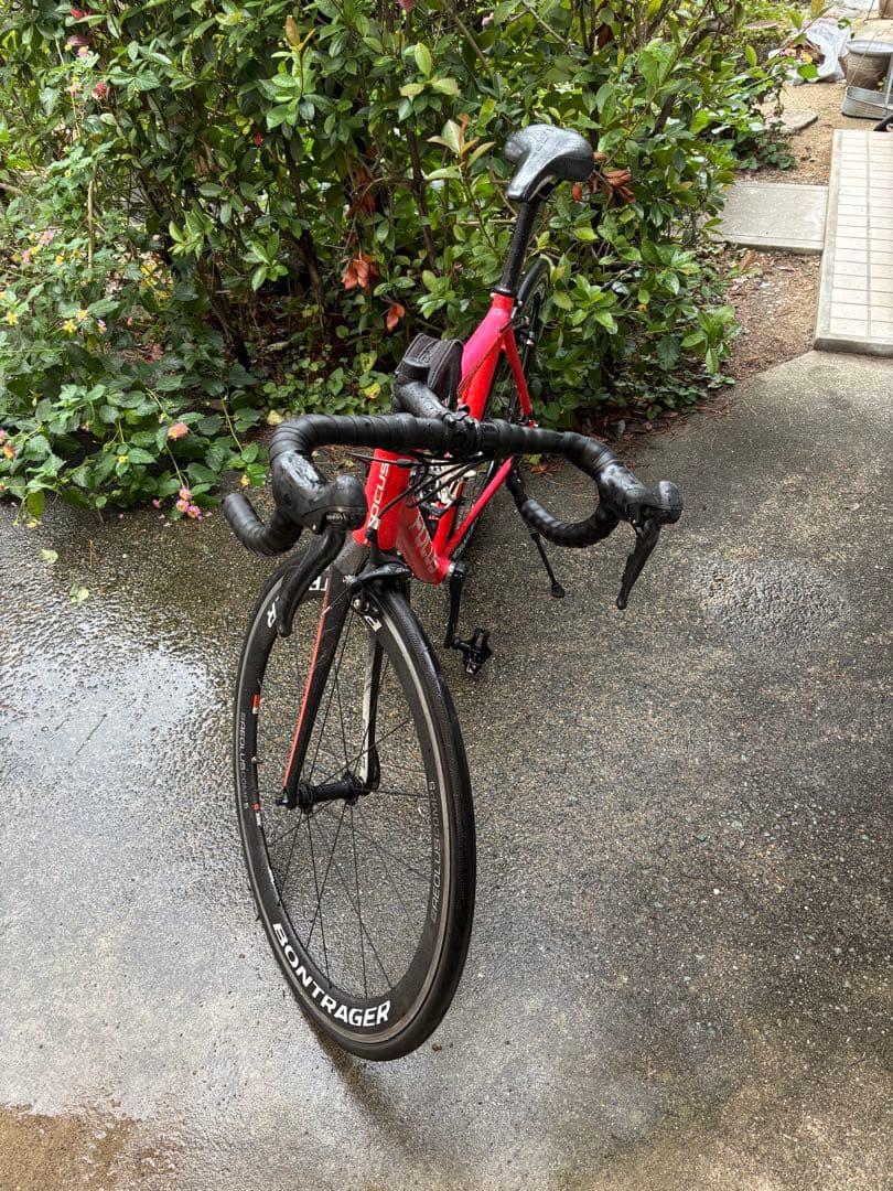 FOCUS ロードバイク レッド BONTRAGERホイール