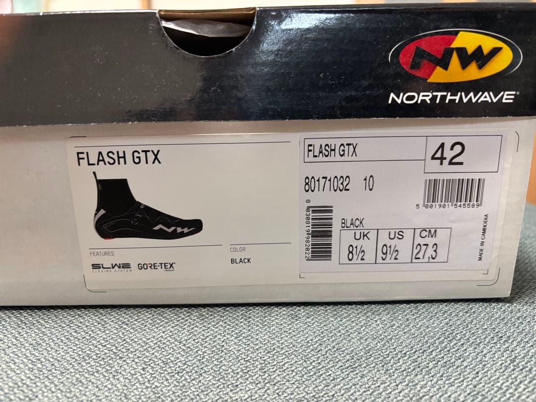 NORTHWAVE FLASH GTX シューズ 42 ブラック 未使用　新品