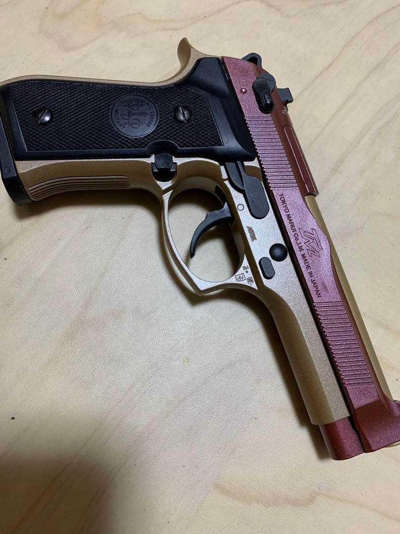 東京マルイM92Fタクティカルマスター　ガスブローバック　塗装品