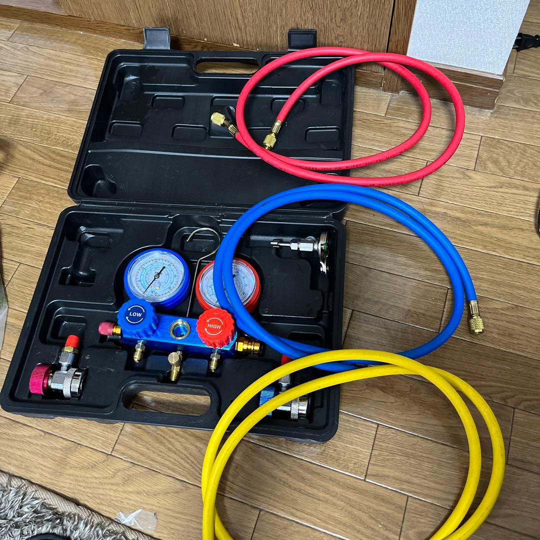 ゲージマニホールド