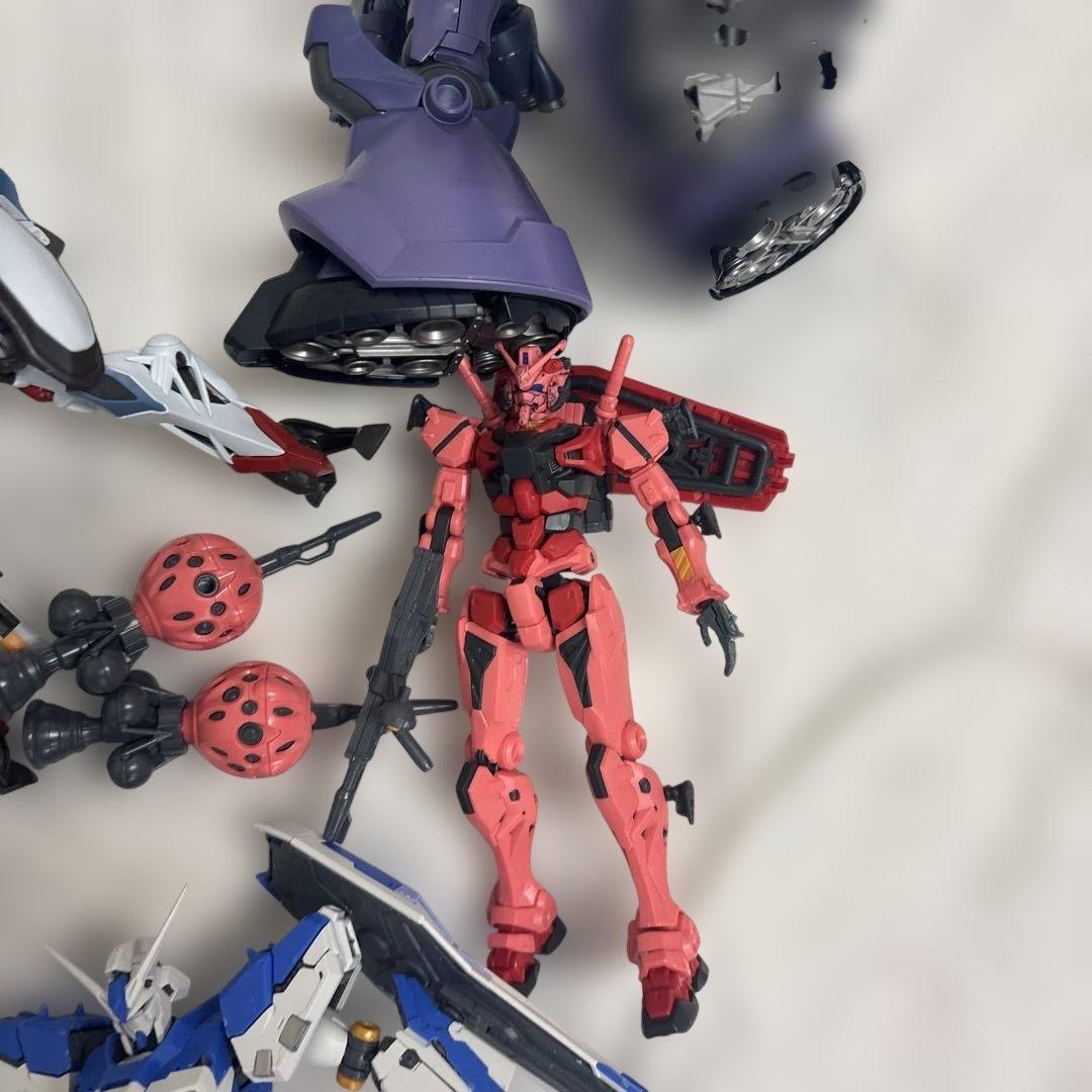 ガンプラ　組み立て済みセット