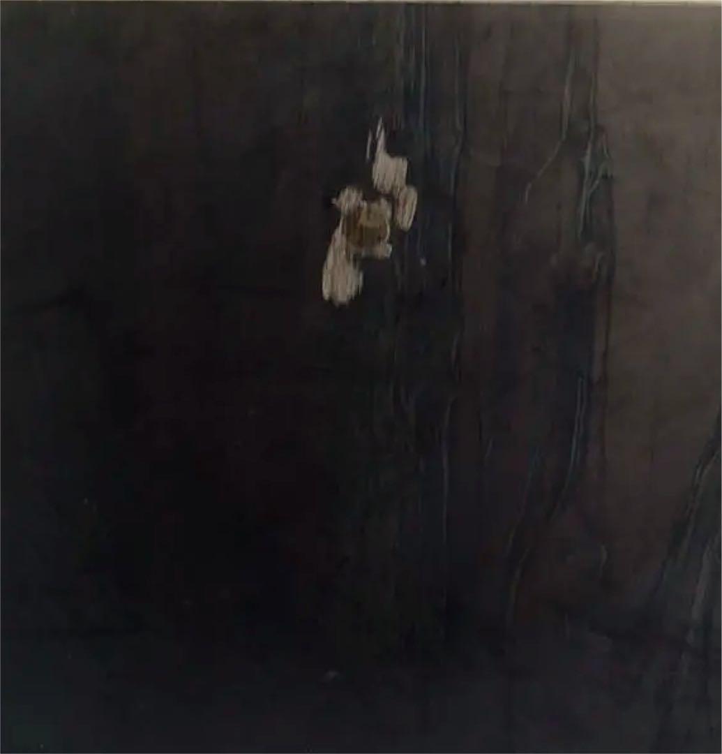 アフリカ盾　台座付き