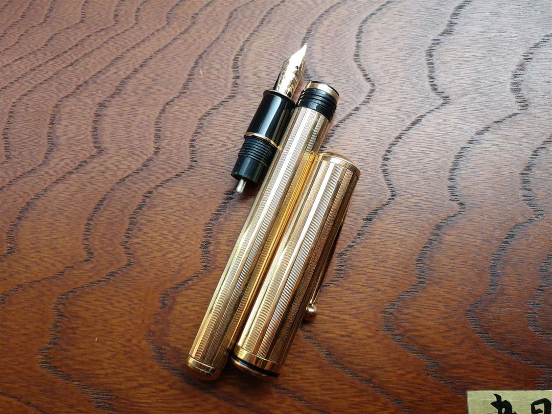 万年筆シェーファー コノソアール ゴールド750ペン先18K 750 ミディアム