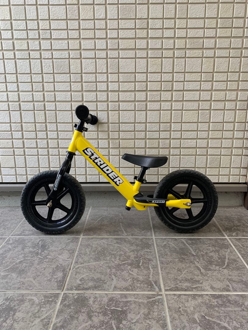 【STRIDER SPORT】イエロー　バランスバイク