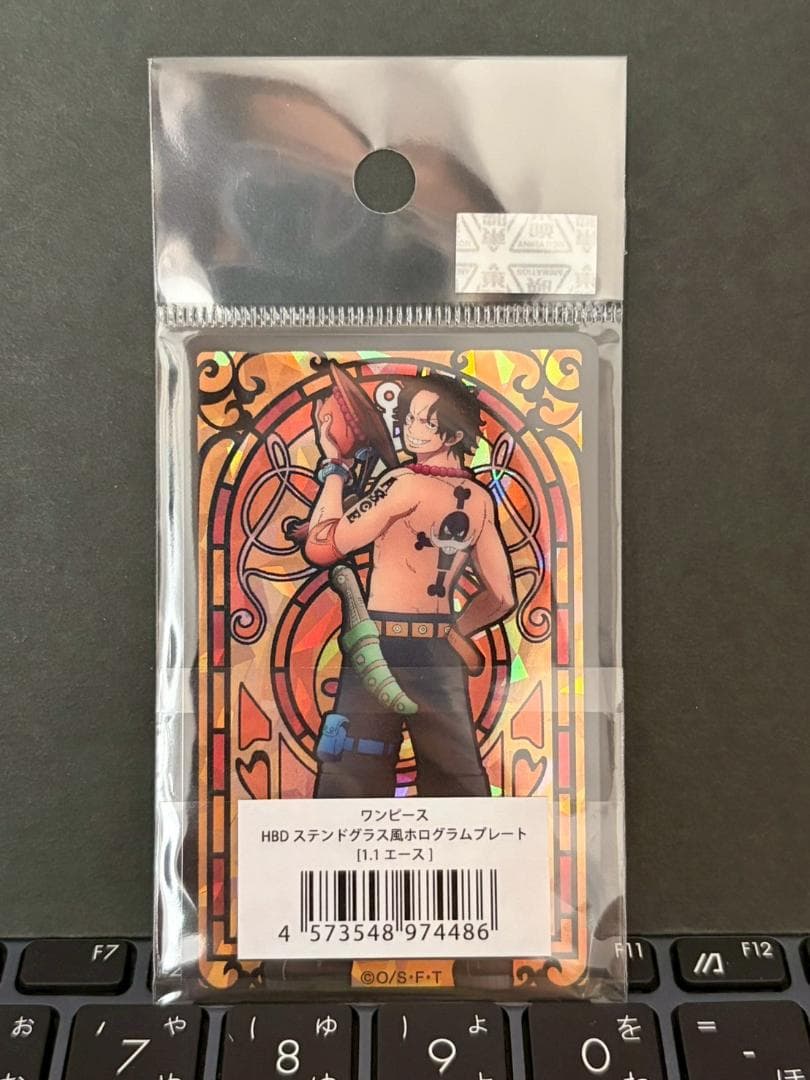 「ワンピース」エース　バースデ缶バッジ、アクリルスタンド、ホログラムプレート