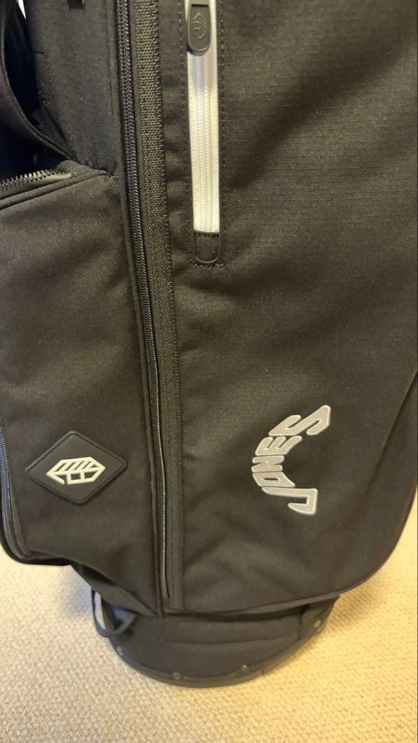 Jonesゴルフ　キャディバッグ　黒　ロゴ刺繍付