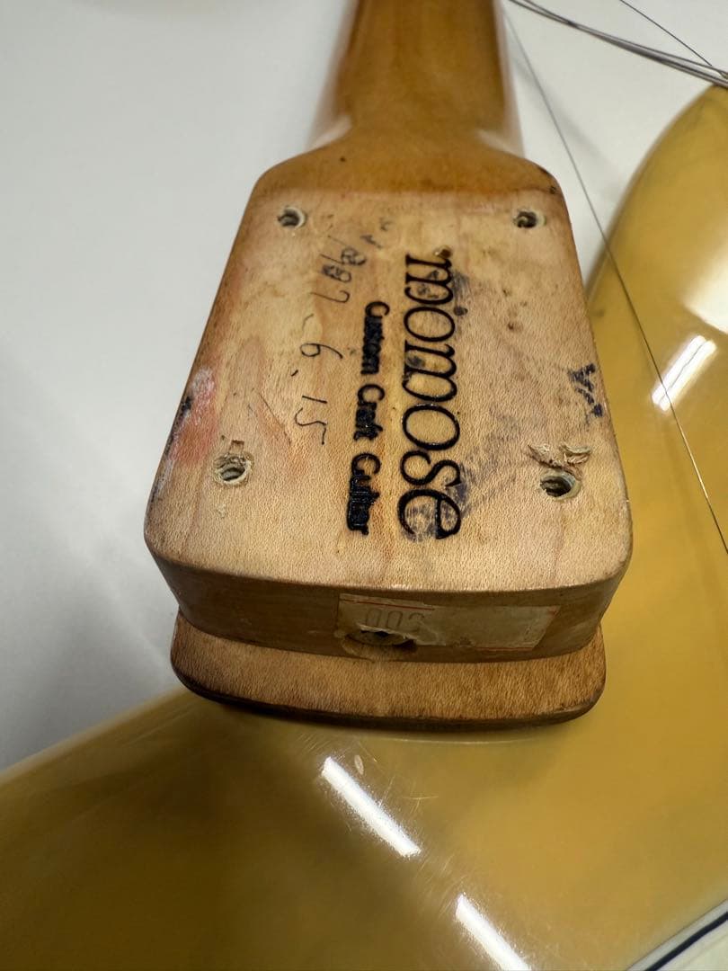 ESP momose 2ピックアップ（ダンカン、suhr)ストラト