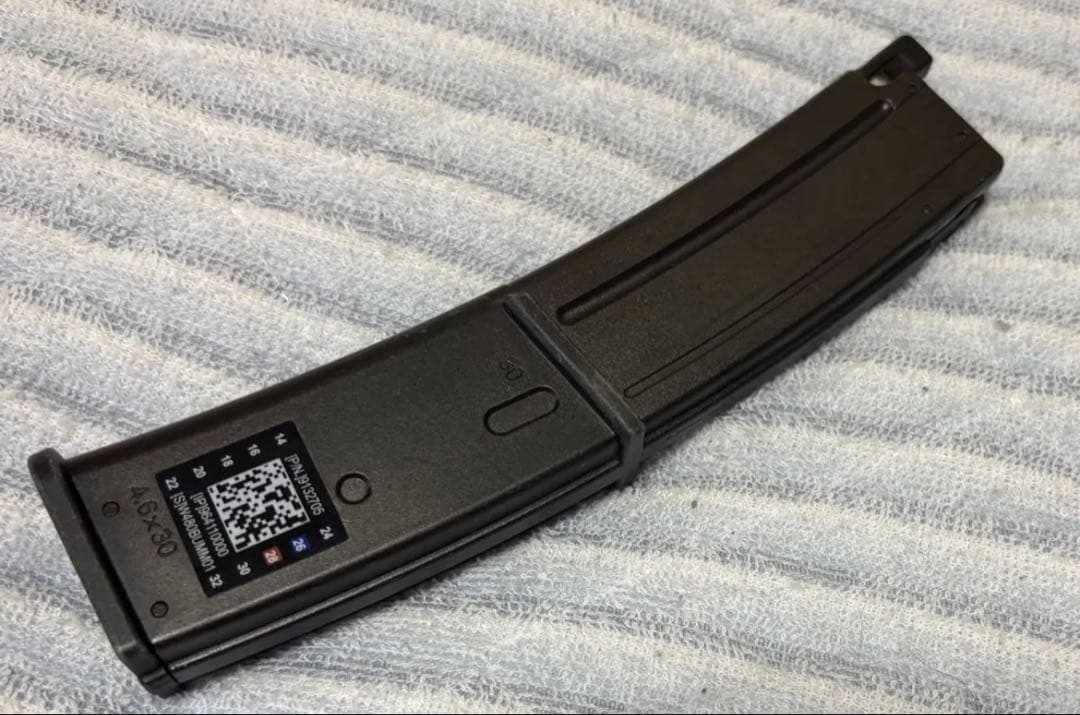 東京マルイ MP7A1 (ガス)・ドットサイト・フルオートトレーサー他付属品多数